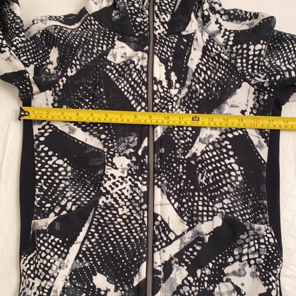 Lululemon Scuba full zip hoodie in Static Mist black and white 6 - Picture 8 of 12